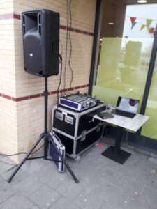 geluidsinstallatie-in4more-speaker-statief-microfoon-mengpaneel