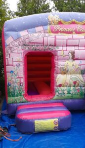 prinses-springkussen-te-huur-in4more-harlingen