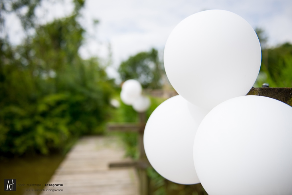 in4more-partyevrhuur-harlingen-witte-ballonnen